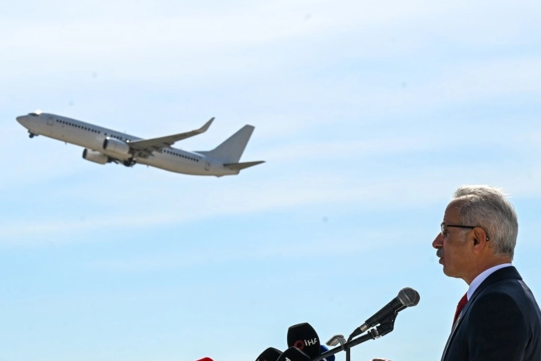 Orta Doğu'daki gerilim u&ccedil;uşları durdurdu! Riskler dolayısıyla seferler iptal edildi