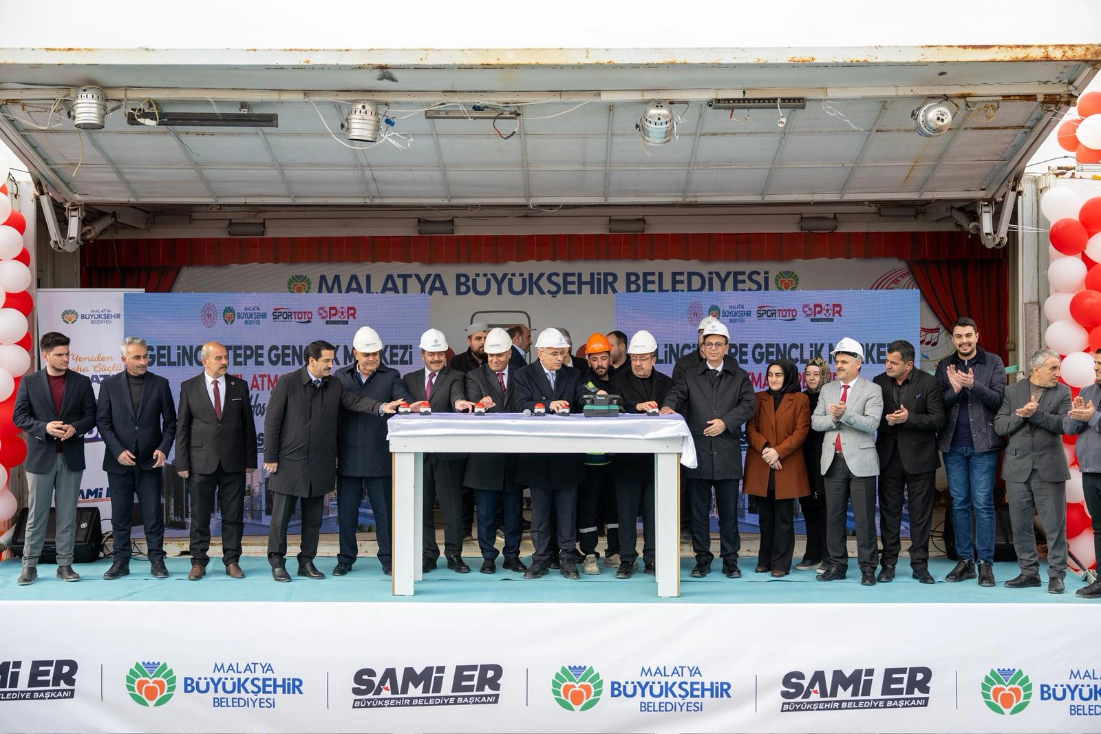 Malatya&rsquo;da Gelinciktepe Gen&ccedil;lik Merkezi&rsquo;nin temeli atıldı