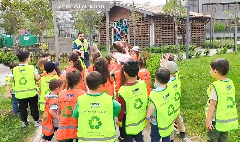 &Ouml;d&uuml;ll&uuml; Canik Sıfır Atık K&ouml;y&uuml;'nde Doğa Dostu Nesiller Yetişiyor 