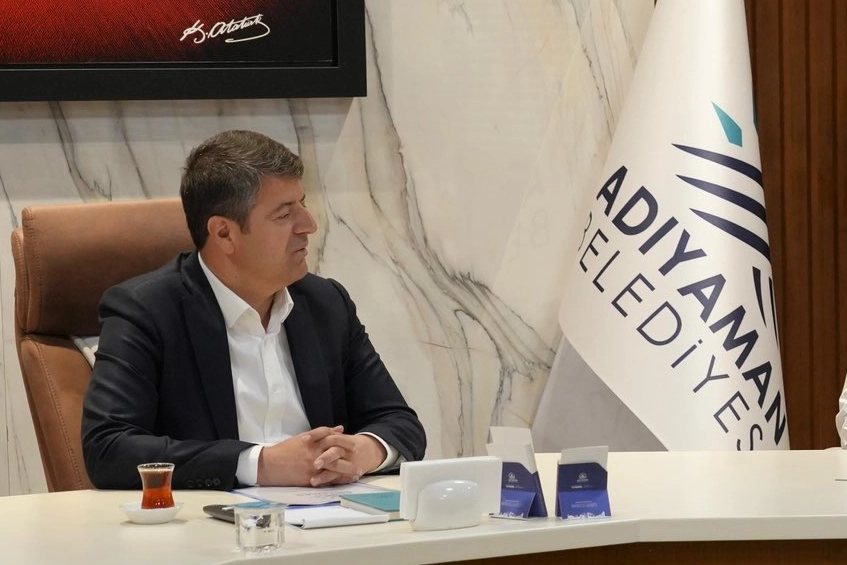 Adıyaman Belediye Başkanı g&ouml;reve iade edildi!