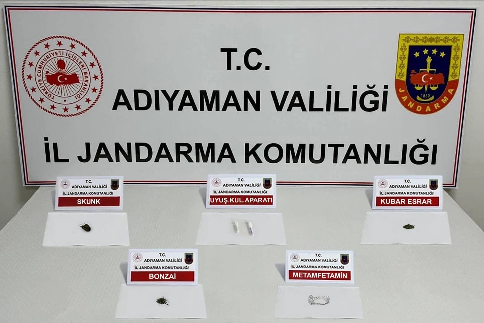 Adıyaman’da uyuşturucu operasyonu: 16 gözaltı