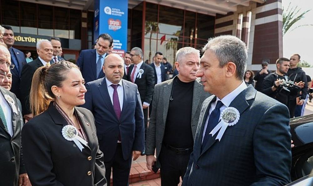 Atat&uuml;rk'&uuml;n Antalya'ya gelişinin 96. yıld&ouml;n&uuml;m&uuml; t&ouml;renle kutlandı