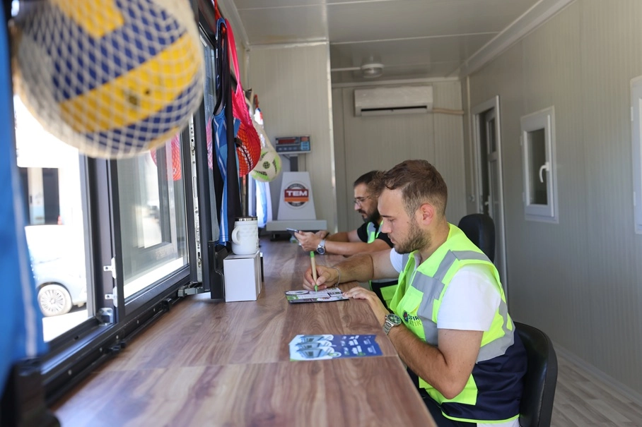 &Ccedil;ayırova'da yılda 103 ton atık geri d&ouml;n&uuml;ş&uuml;me kazandırıldı