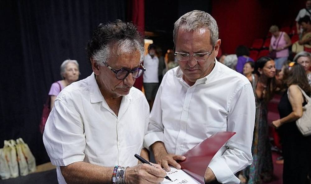 Ayvalık'ta K&uuml;resel ve &Ccedil;ağdaş K&uuml;lt&uuml;r Sanat A&ccedil;ılımı Başladı