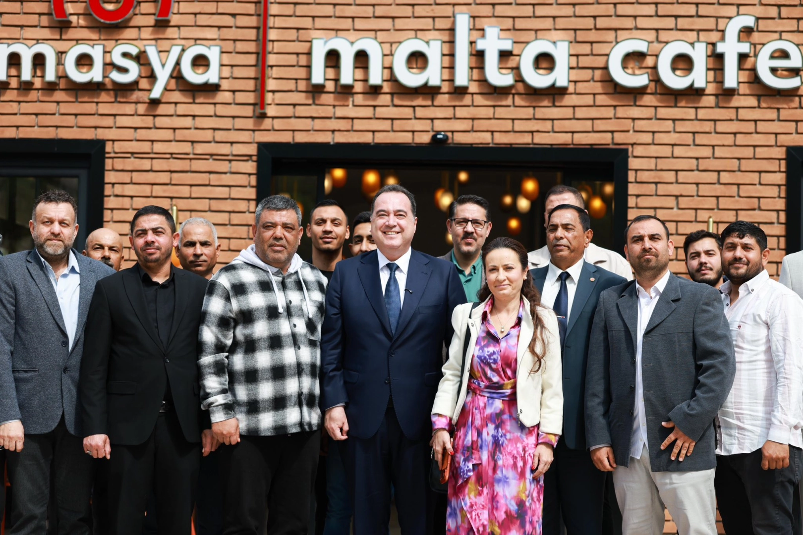 Manisa B&uuml;y&uuml;kşehir'den 8 Nisan'a &ouml;zel buluşma