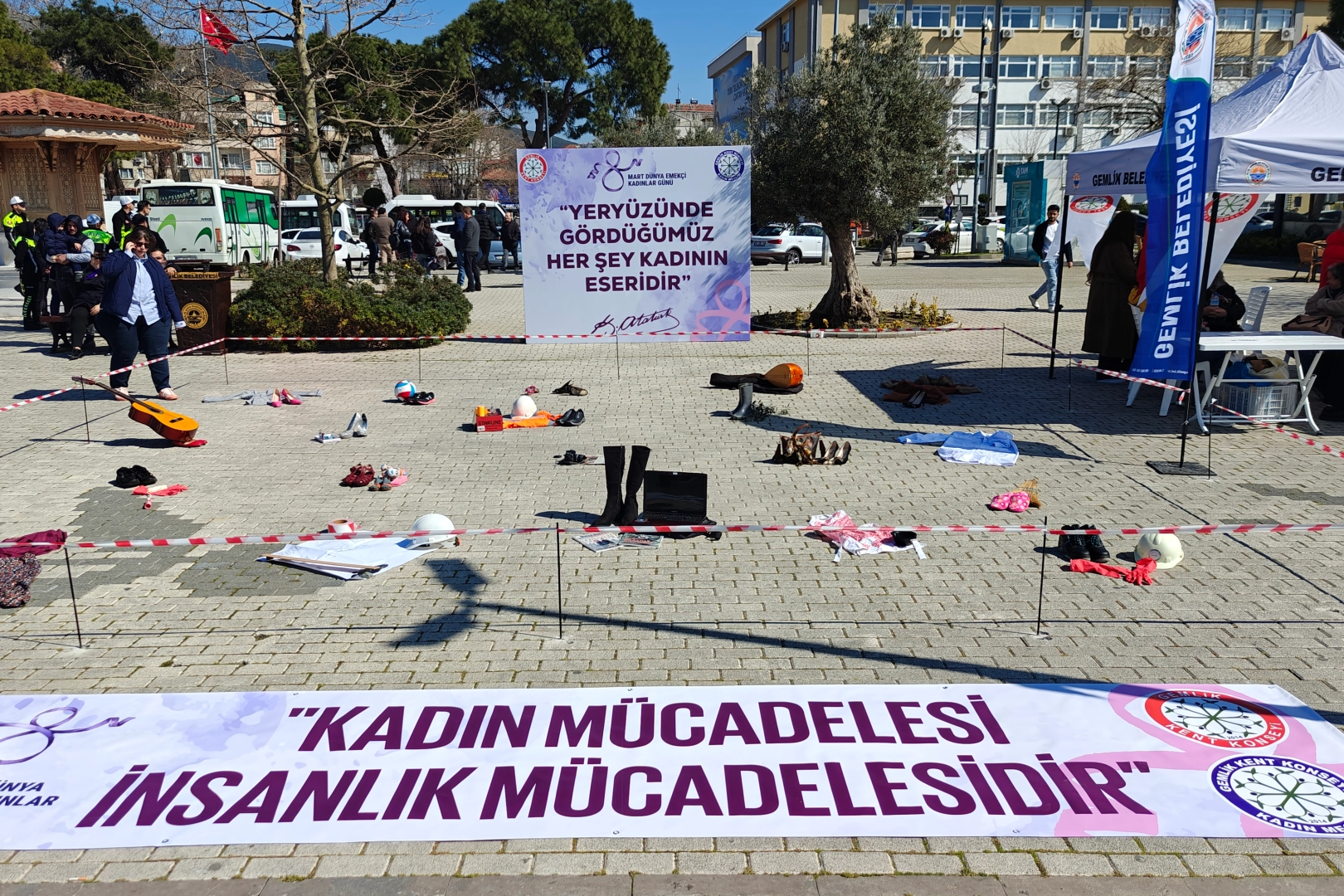 Bursa Gemlik&rsquo;te kadınların m&uuml;cadelesine g&uuml;&ccedil;l&uuml; destek