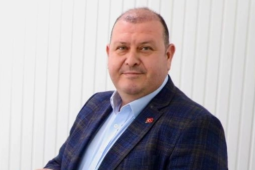 Menderes Belediye Başkanı İlkay &Ccedil;i&ccedil;ek g&ouml;revden uzaklaştırıldı