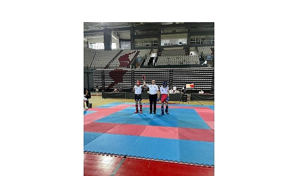 Kemer'e 6 madalya ile d&ouml;nd&uuml;ler   