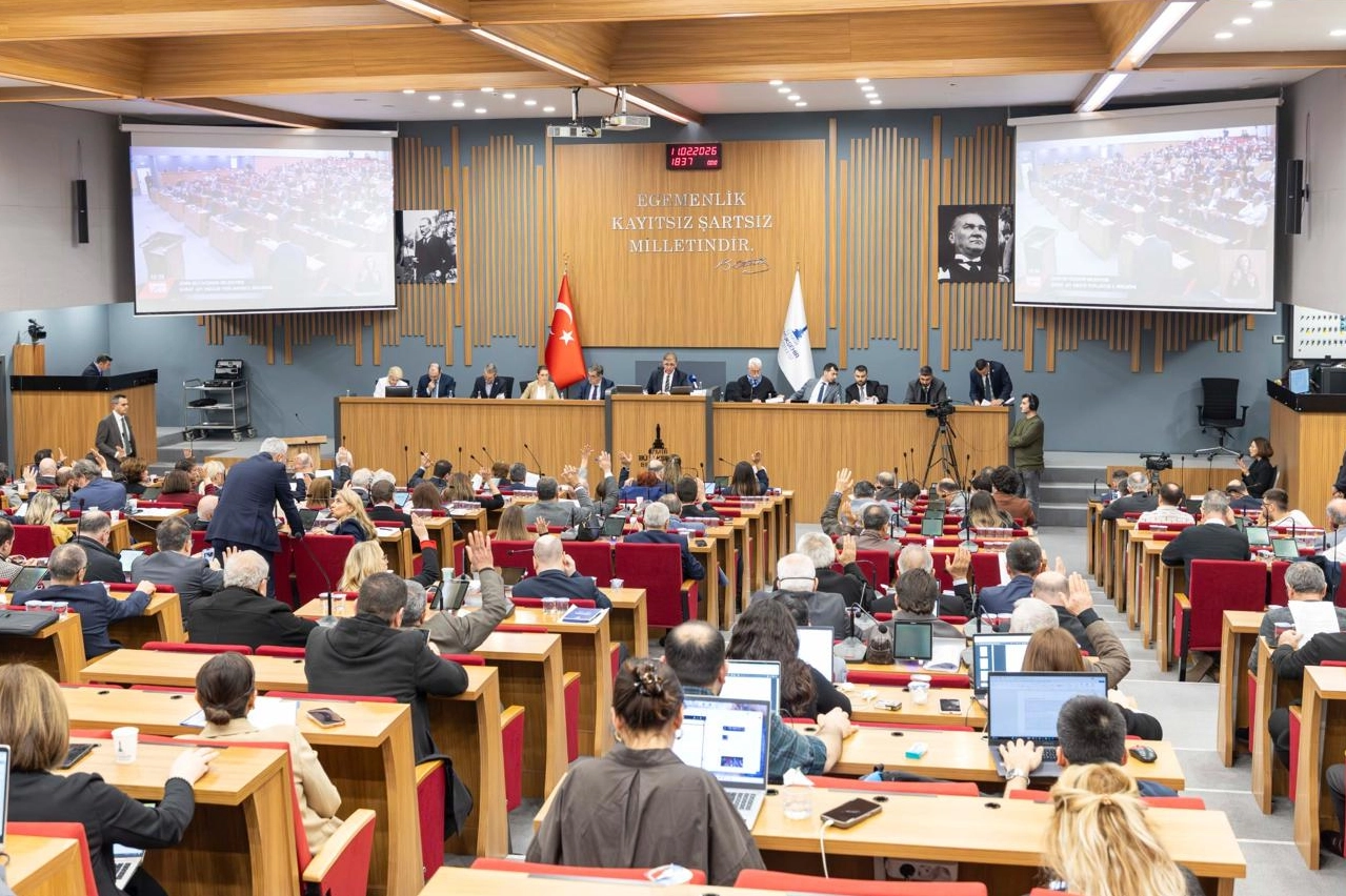 İzmir Basmane&rsquo;de yapı y&uuml;ksekliğine 84 metre sınırı