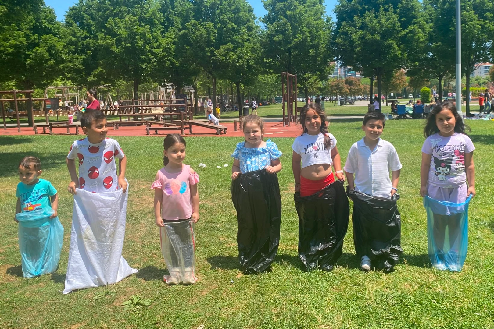 Maltepe&rsquo;de &ouml;ğrenciler eğitim yılını piknikle kutladılar