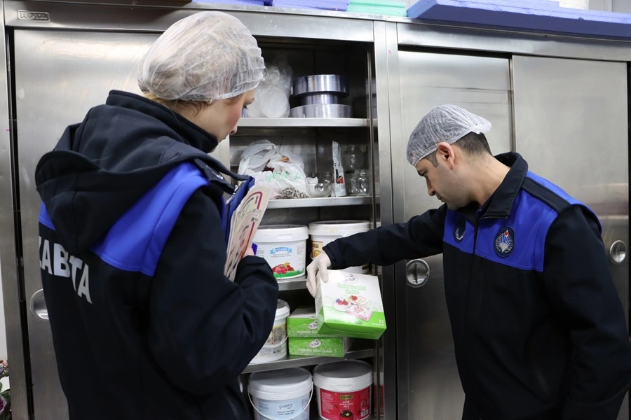 İstanbul Maltepe&rsquo;de &ldquo;Ramazan Bayramı&rdquo; denetimi