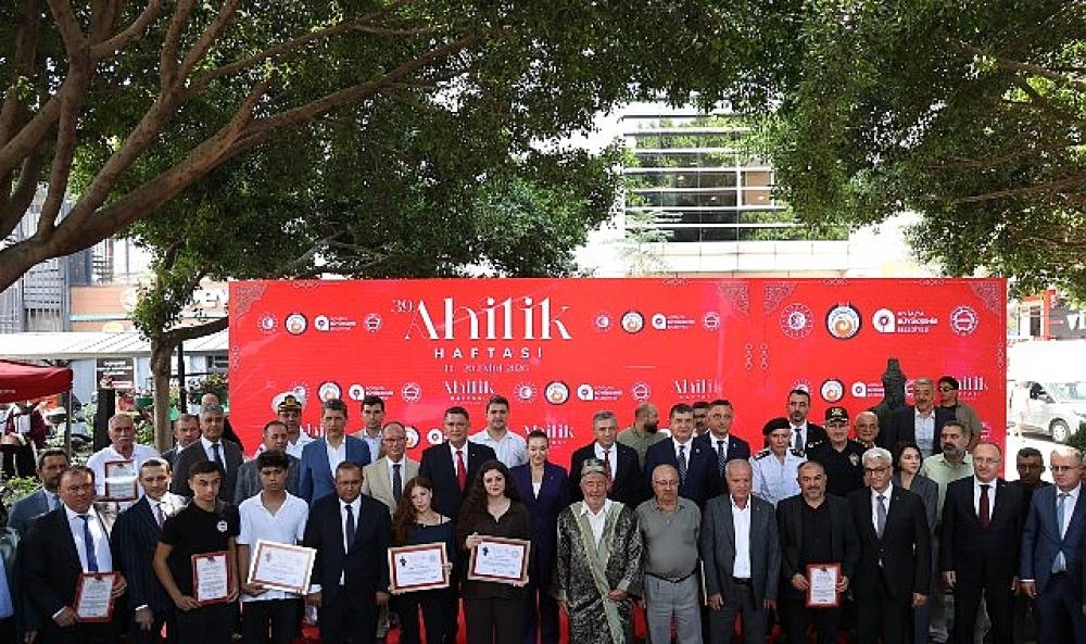Başkan Vekili &Ouml;zdemir Ahilik Haftası kutlamalarına katıldı