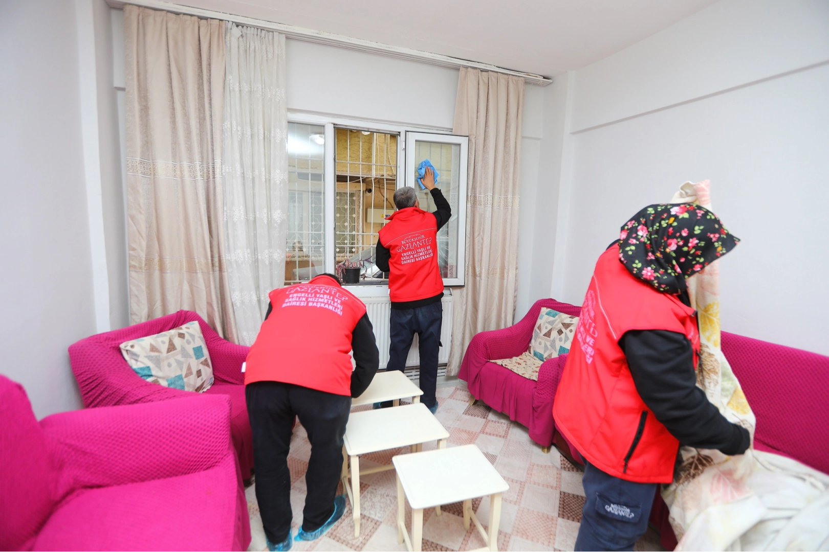 Gaziantep'te ramazan &ouml;ncesi yaşlı ve engellilere kapsamlı destek