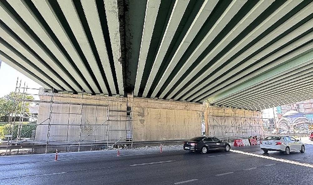 İBB, D-100 Cevizli Kavşağı &Uuml;st Ge&ccedil;idi'ni depreme karşı g&uuml;&ccedil;lendirdi