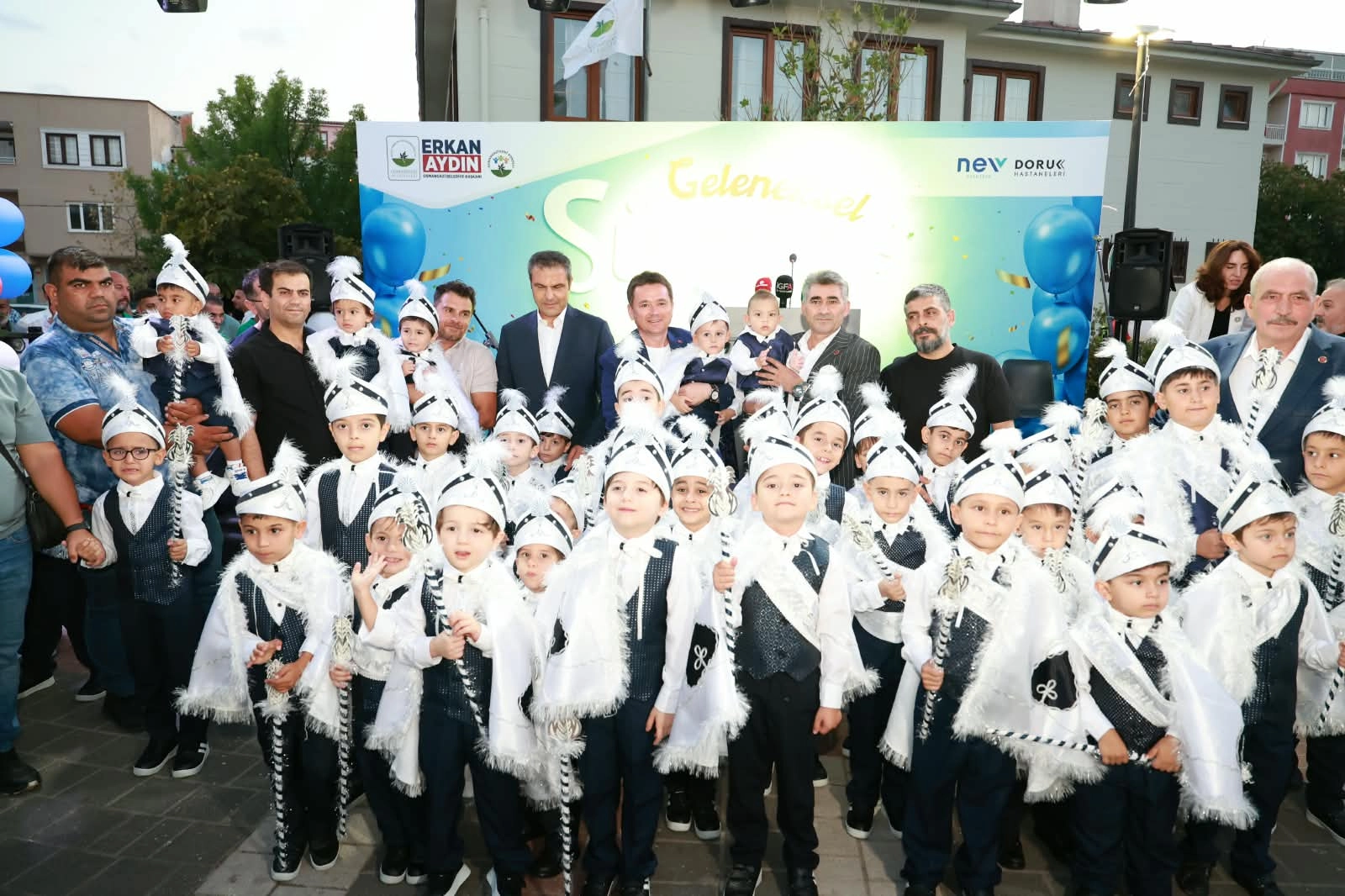 Bursa Osmangazi&rsquo;de s&uuml;nnet ş&ouml;leni coşkusu