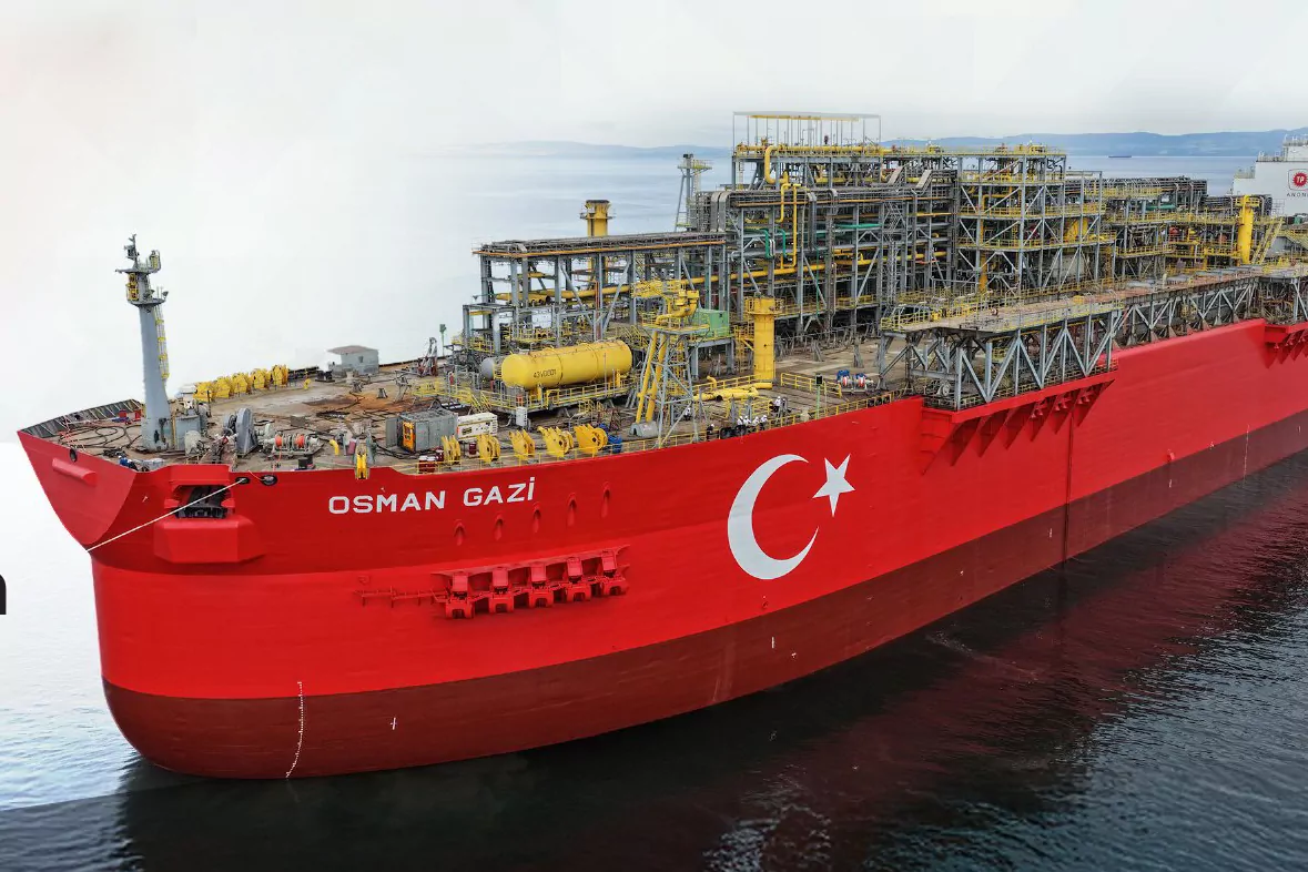 Osman Gazi platformu uğurlandı! Karadeniz&rsquo;de 20 yıl g&ouml;rev yapacak