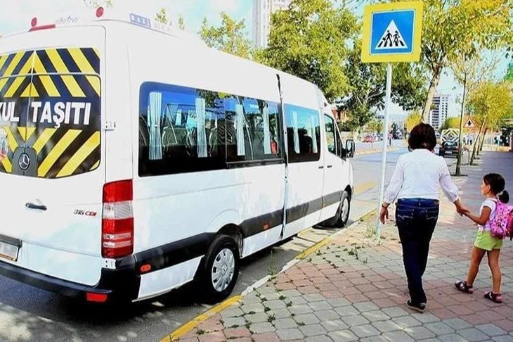 Okul servis ücretlerindeki artış trafiğe yansıdı