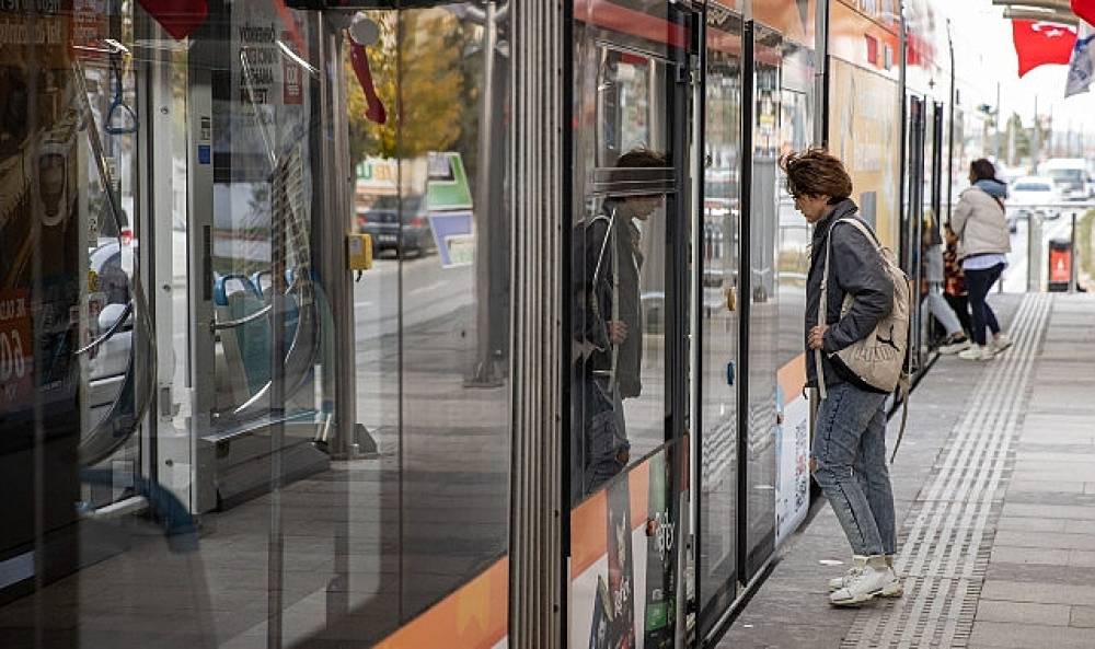 Konak Tramvayı'nda arıza nedeniyle geçici düzenleme