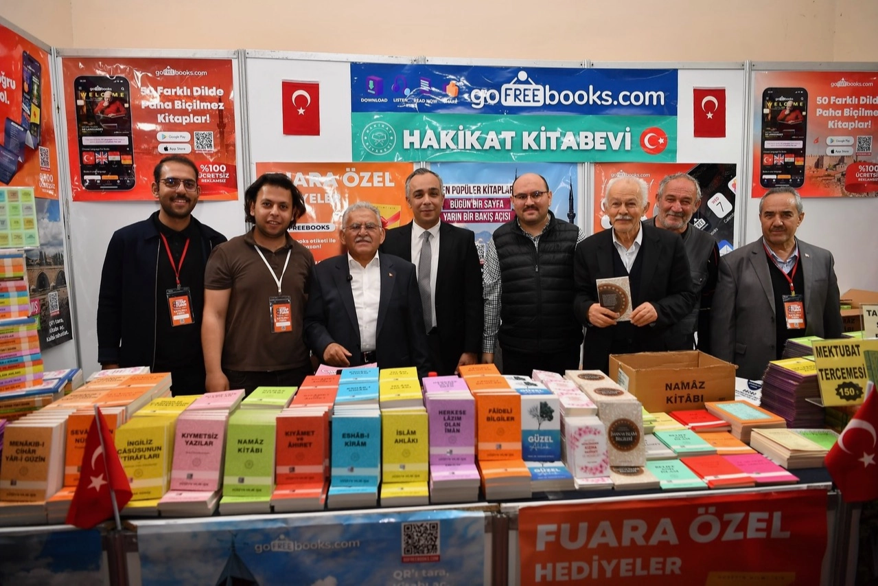 8'inci Kayseri Kitap Fuarı'na b&uuml;y&uuml;k ilgi