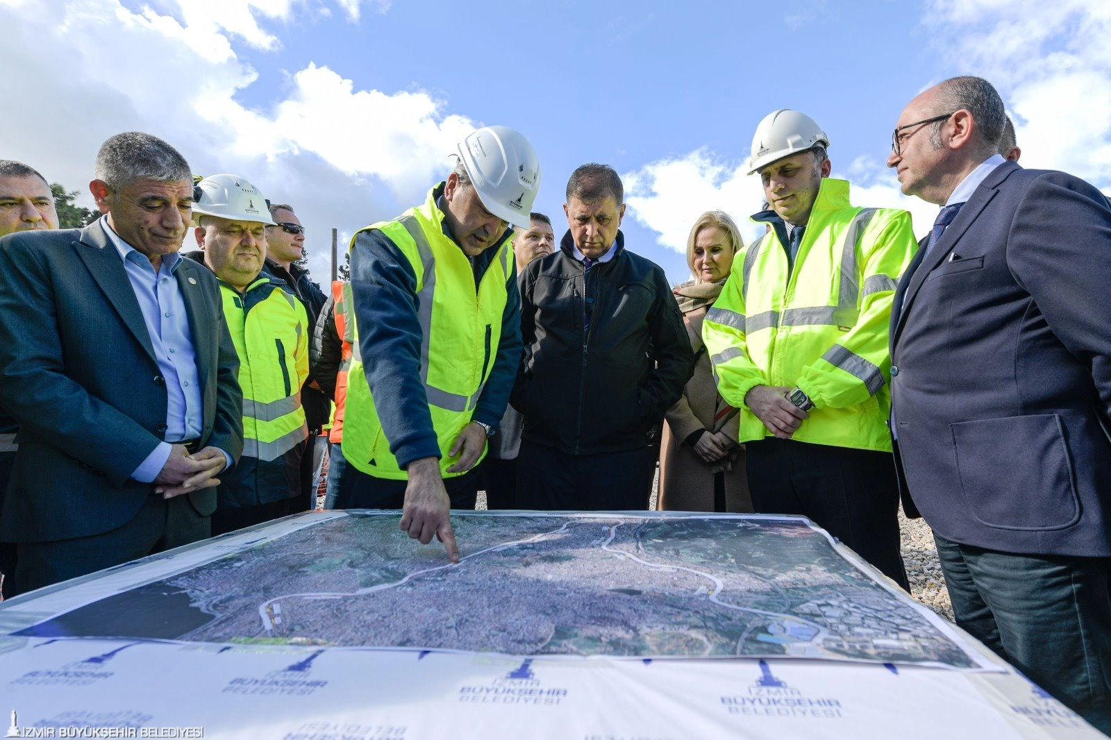 İzmir B&uuml;y&uuml;kşehir'den Buca metrosu a&ccedil;ıklaması