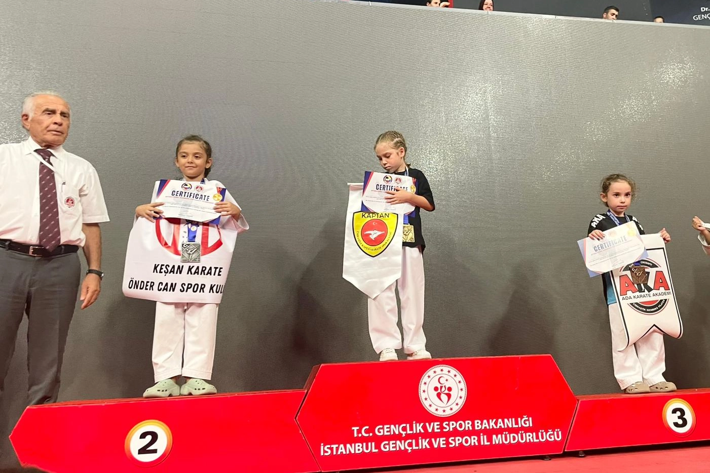 Uluslararası Marmara Cup&rsquo;ta &Ouml;nder Can'dan &ccedil;ifte ikincilik