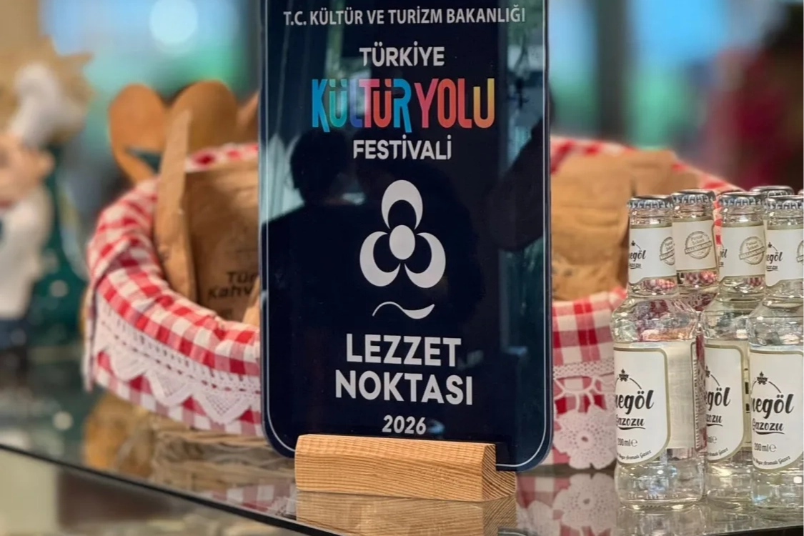 Gastro İneg&ouml;l, Bursa K&uuml;lt&uuml;r Yolu Festivali'nin lezzet durağı oldu