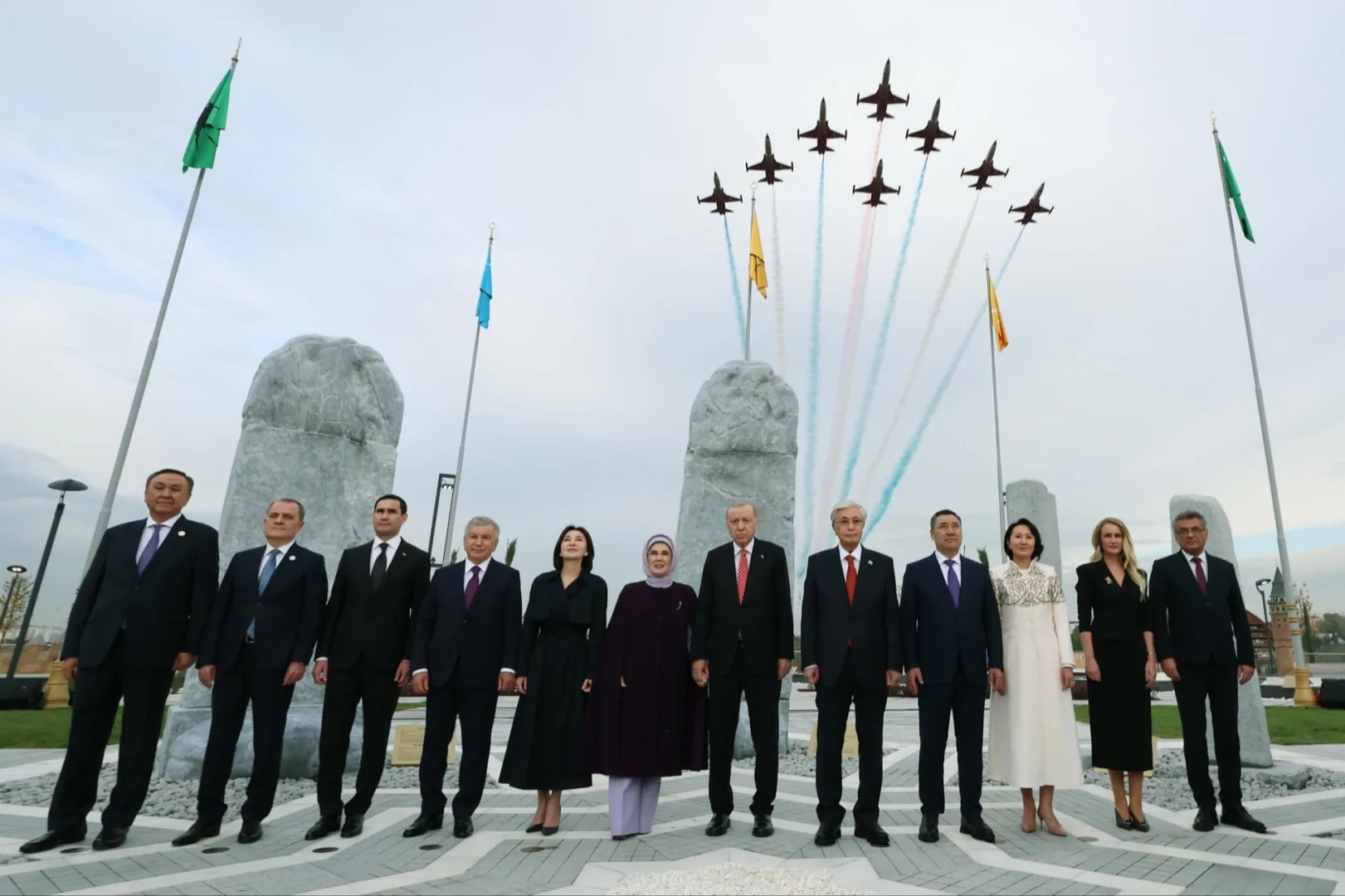 T&uuml;rk D&uuml;nyası Ankara'da buluştu... İletişim ve iş birliği i&ccedil;in dev forum