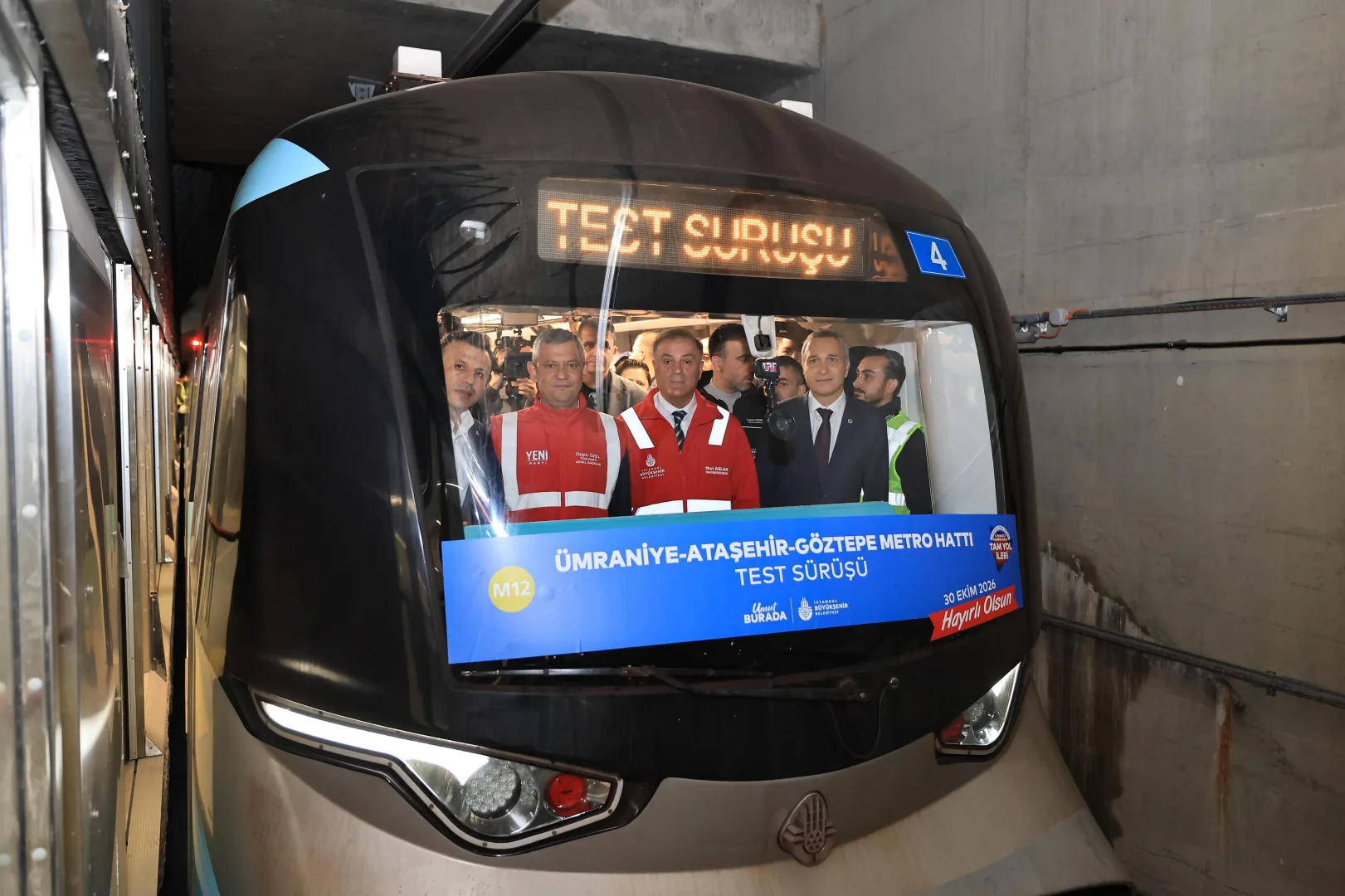 O hatta test s&uuml;r&uuml;ş&uuml; yapıldı... İstanbul&rsquo;da metro i&ccedil;in geri sayım