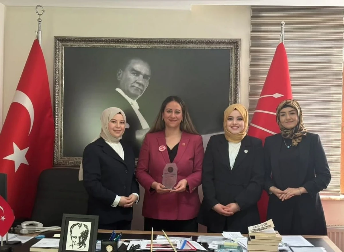 Ay&ccedil;a &Ccedil;ağlar: &ldquo;Kadın Emeği ve Dayanışmasıyla M&uuml;cadele Hattımızı Ankara&rsquo;dan T&uuml;m T&uuml;rkiye&rsquo;ye Yayıyoruz&rdquo;