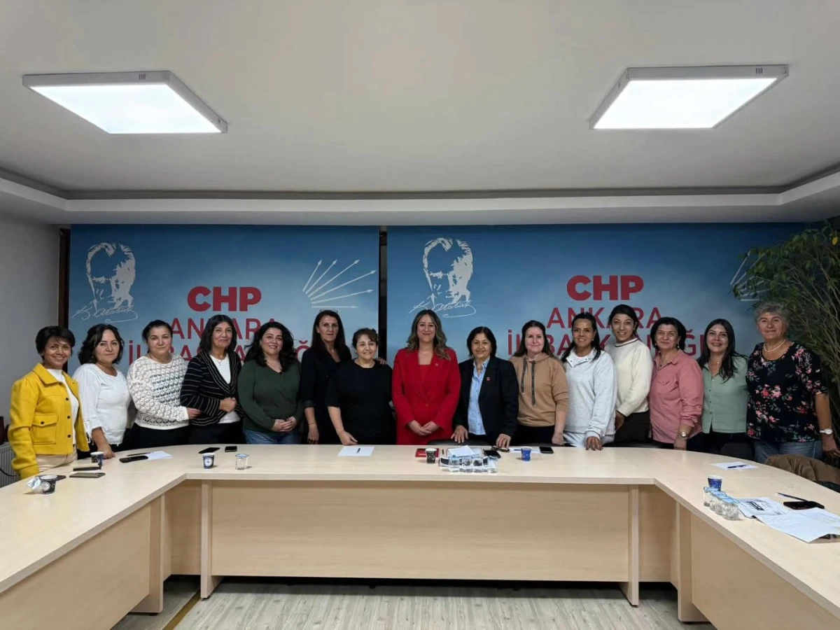 AY&Ccedil;A &Ccedil;AĞLAR: &ldquo;KADINLAR ADALET VE H&Uuml;RRİYET M&Uuml;CADELESİNDE KARARLI&rdquo;