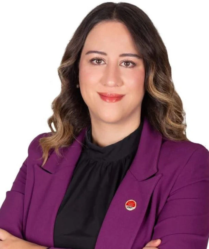 AY&Ccedil;A &Ccedil;AĞLAR: &ldquo;KADINLARLA DAHA G&Uuml;&Ccedil;L&Uuml;Y&Uuml;Z, GELECEĞİ BİRLİKTE KURACAĞIZ&rdquo;