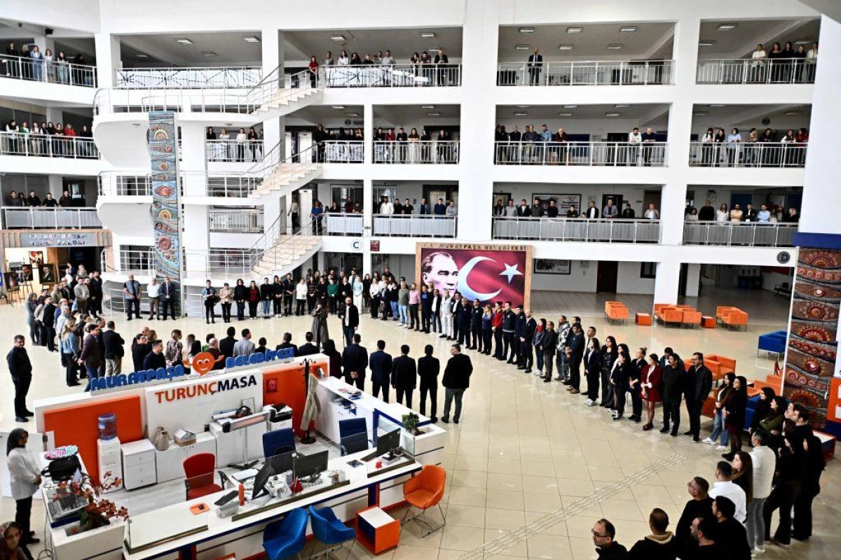 Başkan Uysal Personelle Bayramlaştı: &ldquo;Zor Yılları Umutla Aşacağız&rdquo;