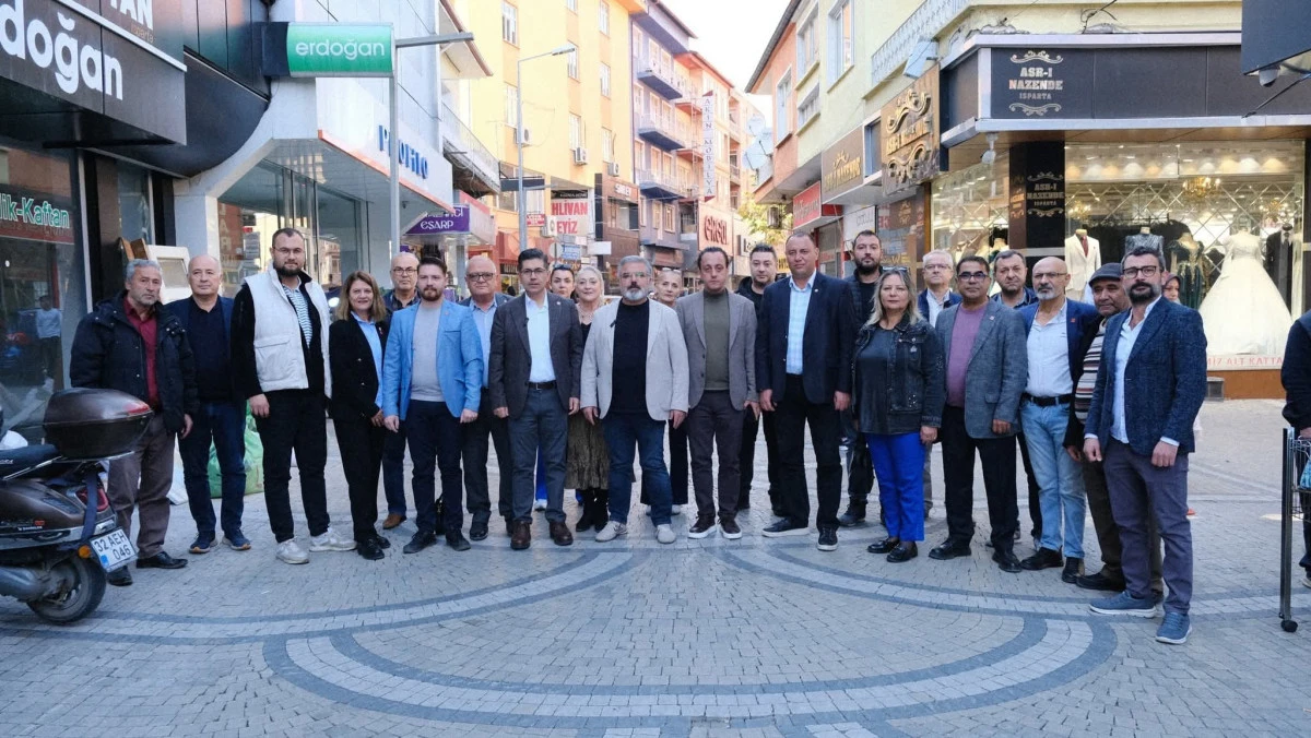 BİRTAN &Ouml;ZG&Uuml;N TAKMAZ: HALKIMIZIN TALEPLERİNİ YERİNDE DİNLİYOR, &Ccedil;&Ouml;Z&Uuml;M İ&Ccedil;İN SAHADA OLUYORUZ