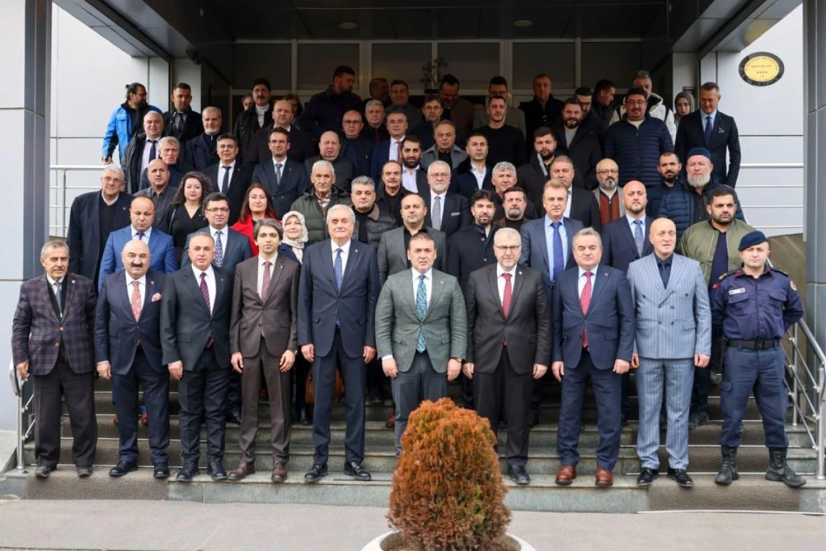 BOZ&Uuml;Y&Uuml;K&rsquo;TE VERGİ REKORTMENLERİ ONURLANDIRILDI