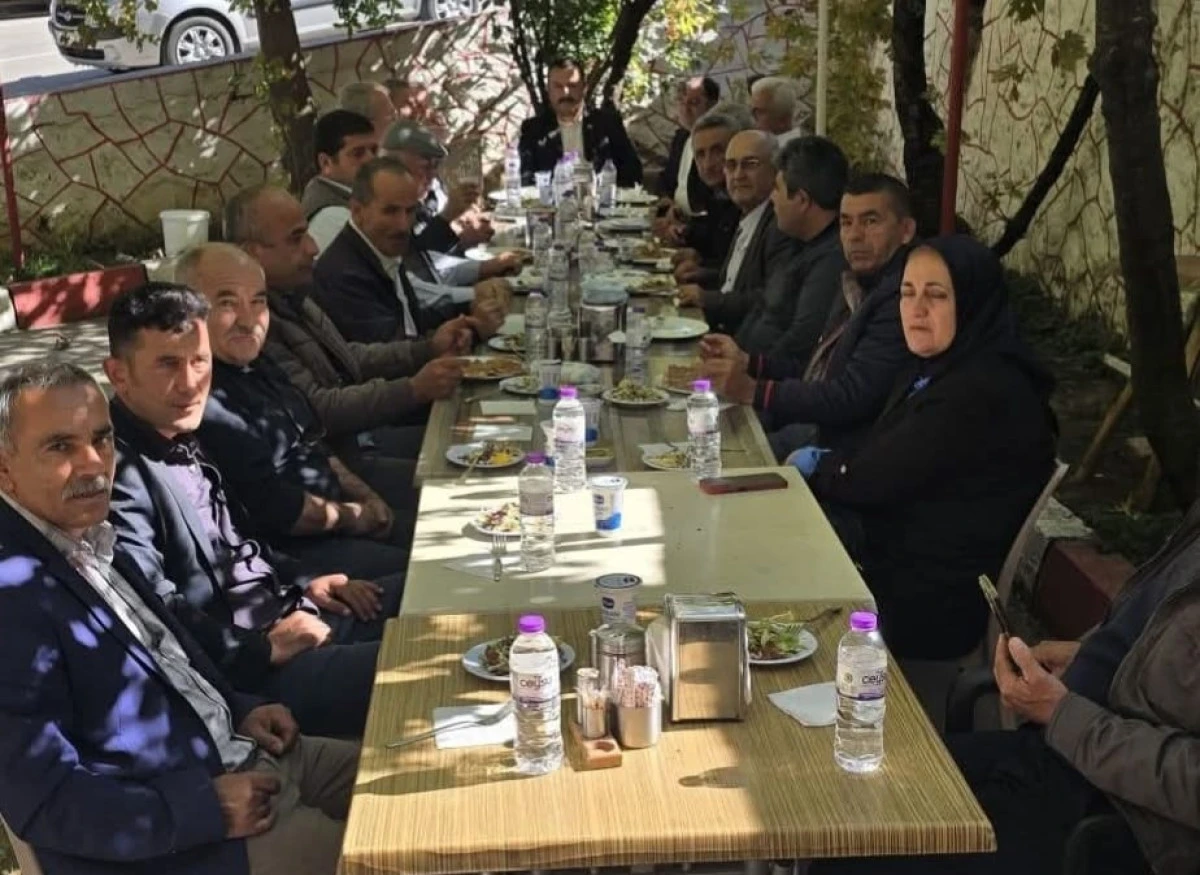 CHP'li Başkan A&ccedil;ıkalın, Muhtarları Dinledi