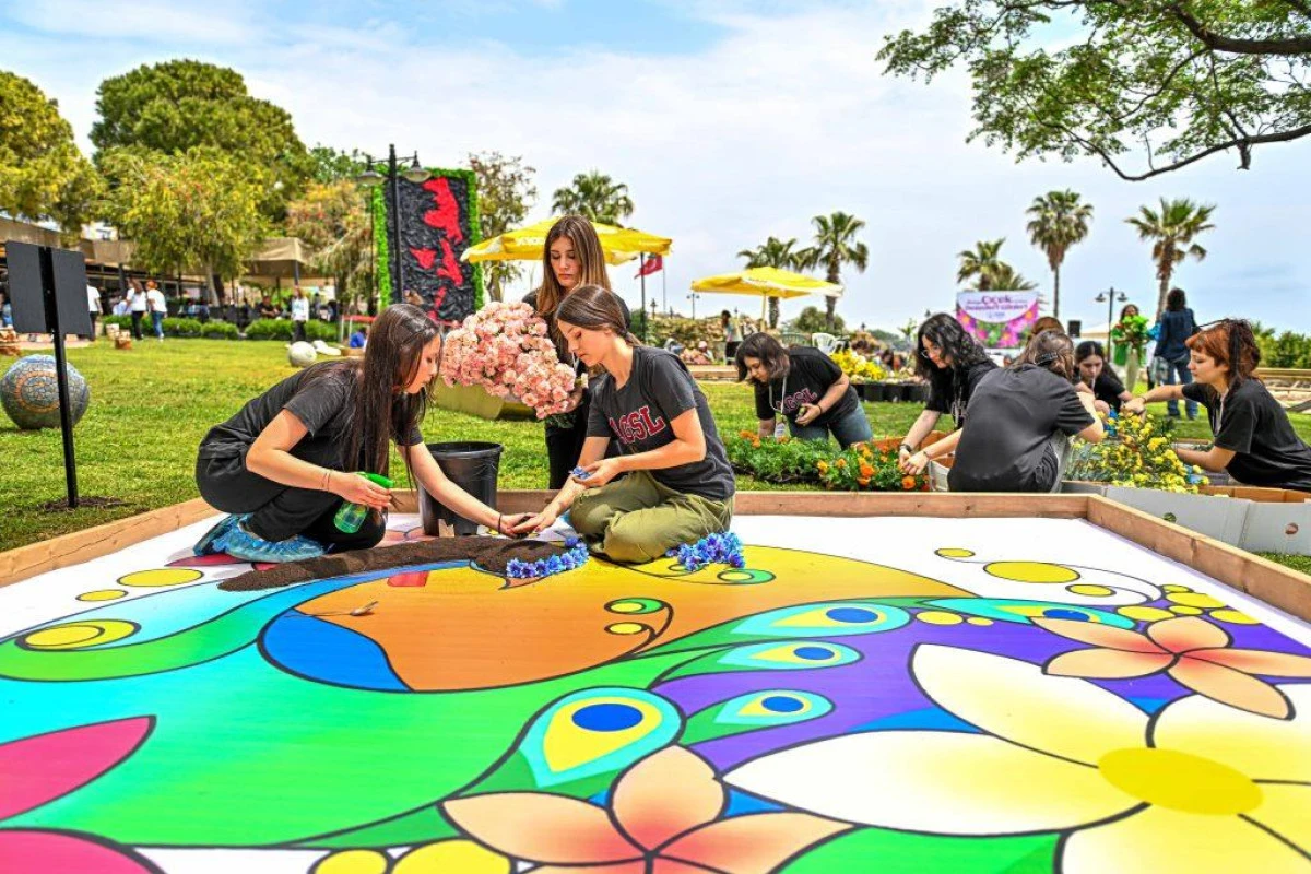 &Ccedil;i&ccedil;ek Desenleri G&uuml;nleri İ&ccedil;in Son G&uuml;nler: Lise &Ouml;ğrencileri Ziya G&ouml;kalp Parkı&rsquo;nda Yarışacak