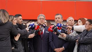 Cumhuriyet Halk Partisi Genel Başkanı Özgür Özel ve CHP heyetinin Zafer Partisi Genel Merkezini ziyareti sonrası Genel Başkan Vekili Prof. Dr. Mehmet Ali Şehirlioğlu’nun yaptığı açıklama.