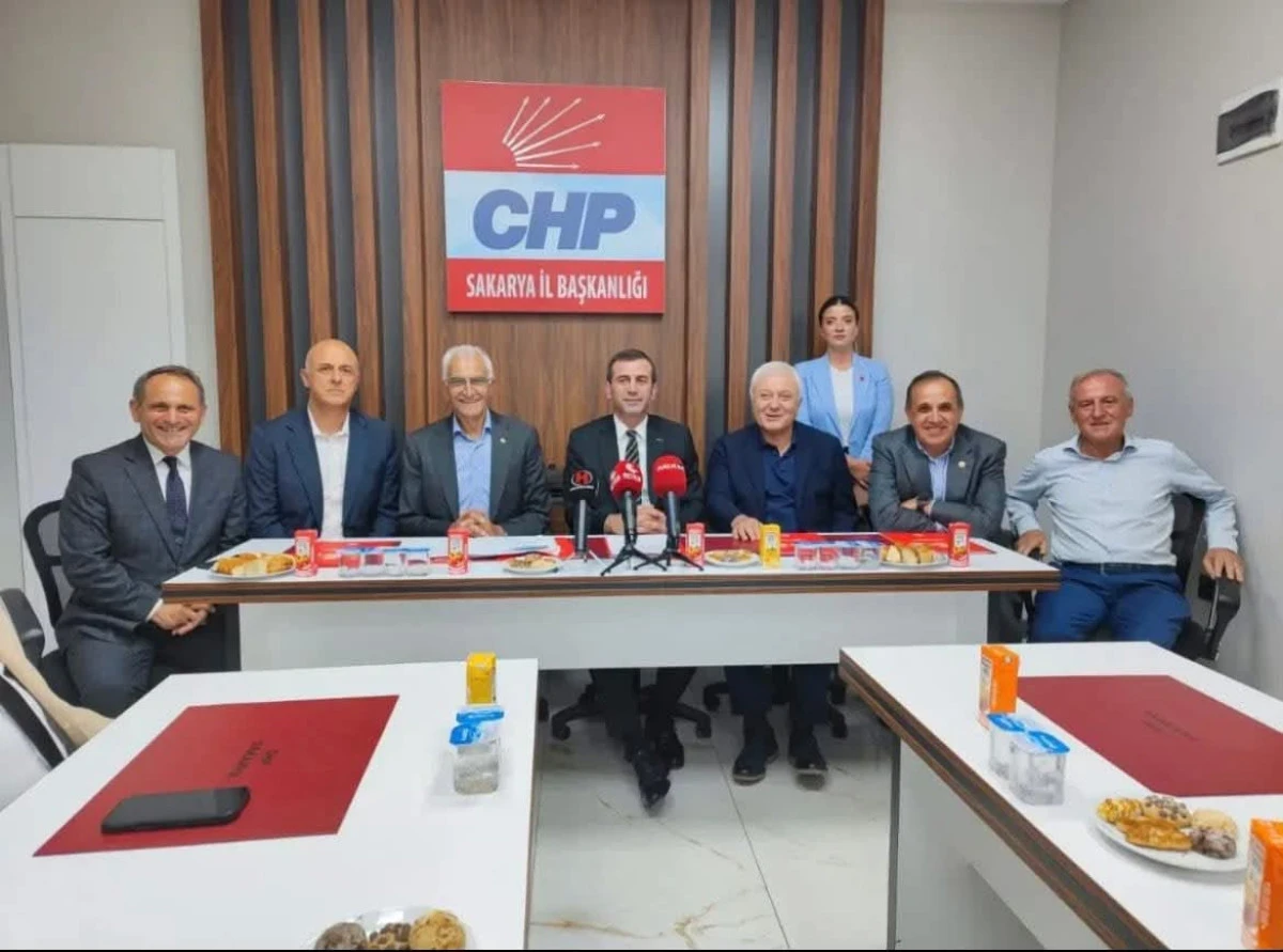 Ecevit Keleş: &ldquo;Sakarya&rsquo;nın sorunlarını ortak akılla &ccedil;&ouml;zeceğiz&rdquo;