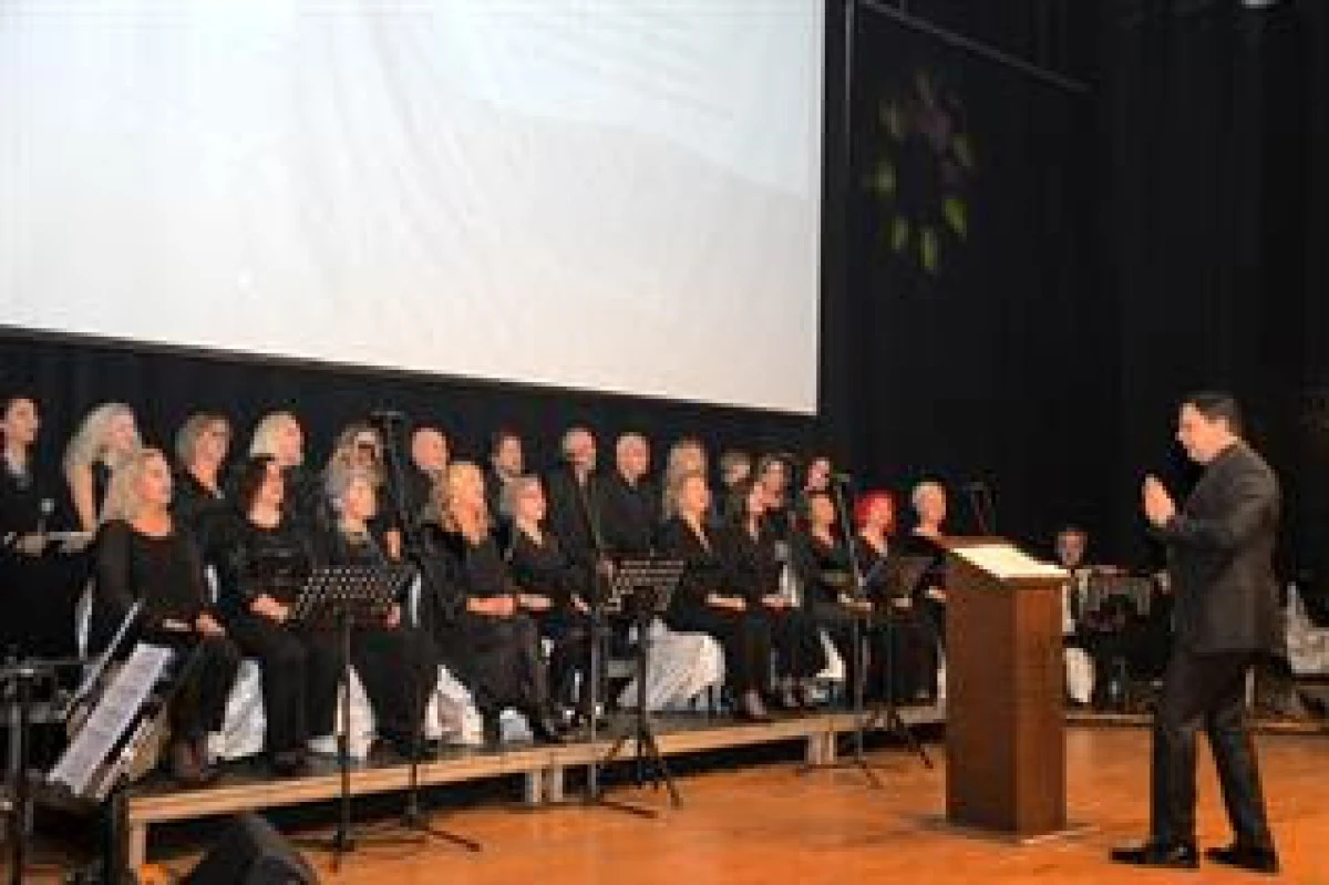 Egeli Hekimlerden Eğitim Yararına Unutulmaz Konser