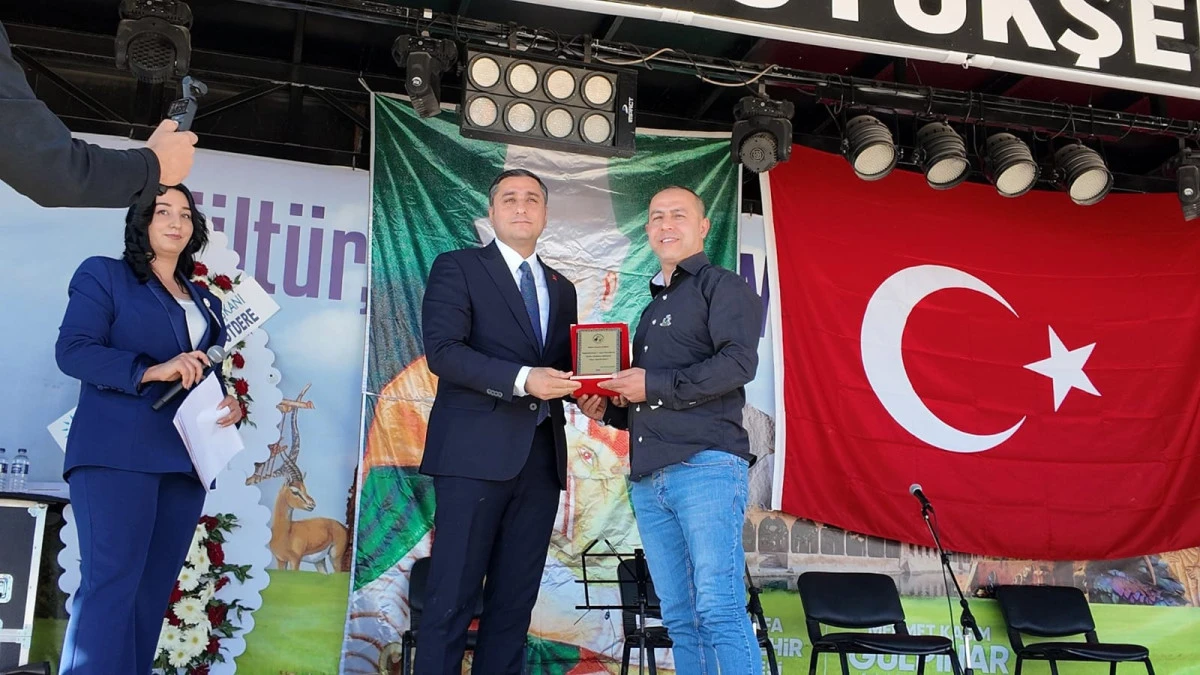 FERHAT KARADAĞ: AŞURE, BİRLİK VE DAYANIŞMANIN EN G&Uuml;ZEL SEMBOL&Uuml;D&Uuml;R