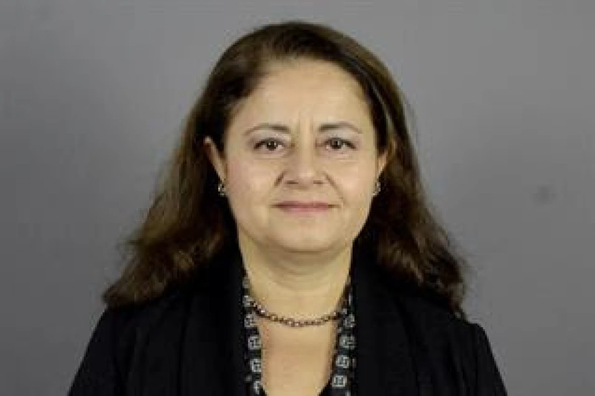 Hareketsiz Yaşam Alarm Veriyor: Uzmanlardan Ofis ve Ev &Ccedil;alışanlarına Uyarı