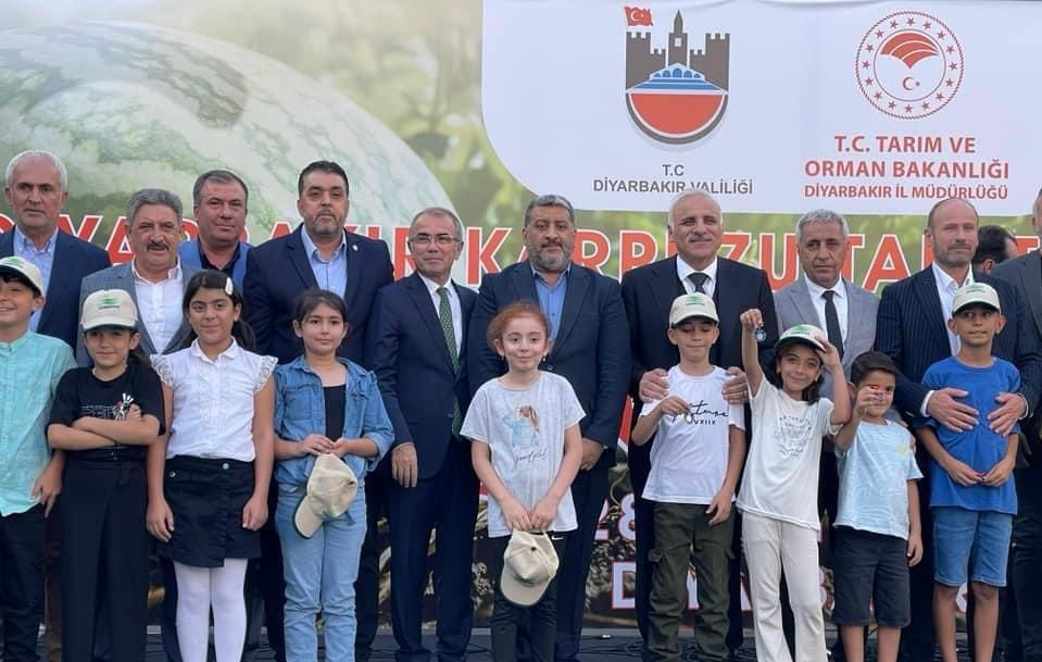 İYİ Parti Diyarbakır İl Başkanı Abdullah Erenkara Diyarbakır Karpuz Festivali’ne Katıldı