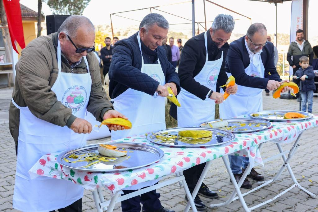 Kızıldamlar Kestane Kabağı Festivali Coşkuyla Kutlandı