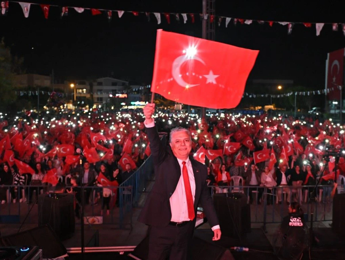 Muratpaşa&rsquo;da Cumhuriyet&rsquo;in 103. Yılına &Ouml;zel &lsquo;B&uuml;y&uuml;k Uyanış&rsquo; Paneli