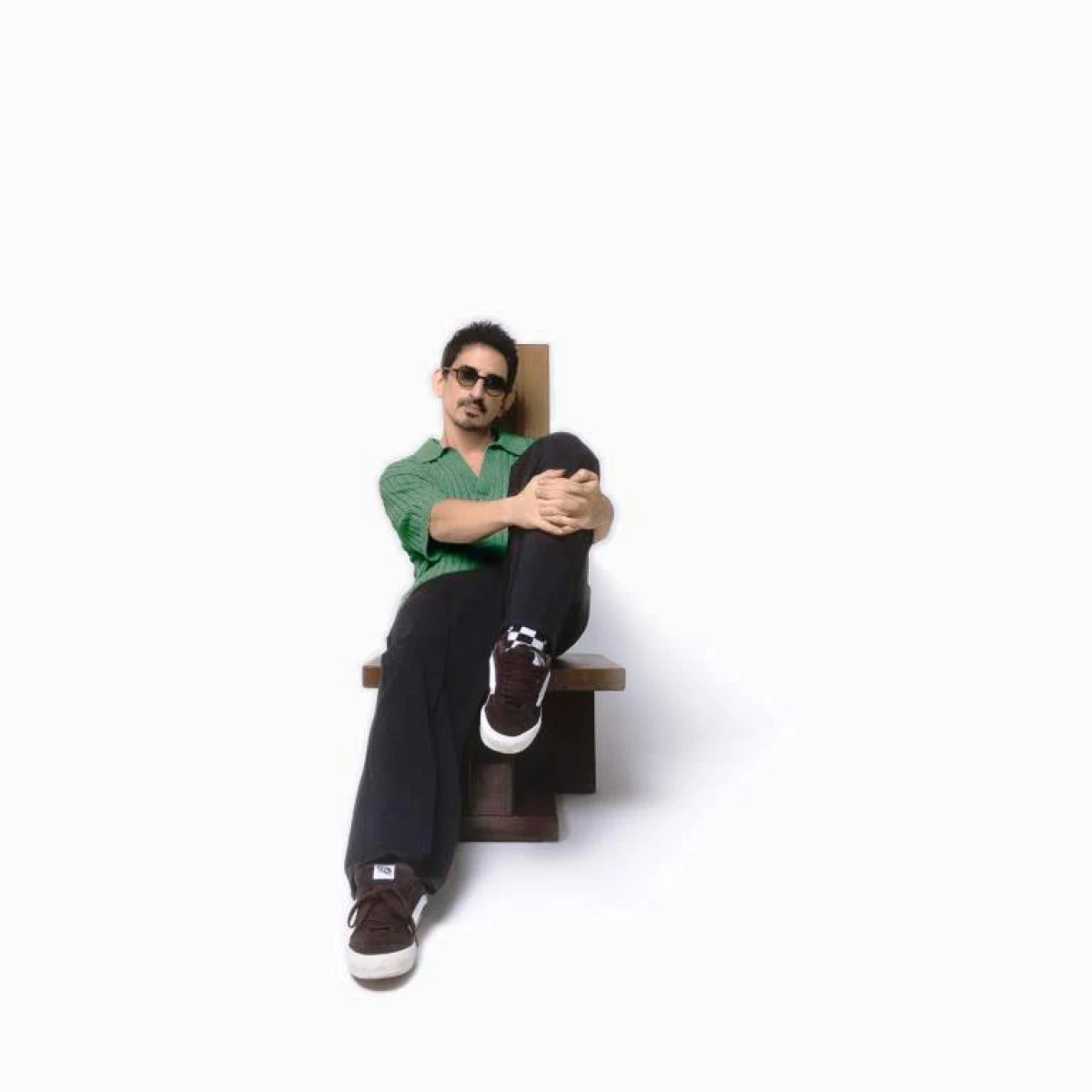 M&uuml;zik D&uuml;nyasında Dev Buluşma: Ozan Bayraşa, Sezen Aksu ve Hande Yener&rsquo;i "Kimi Seviyorsun"da Bir Araya Getirdi!