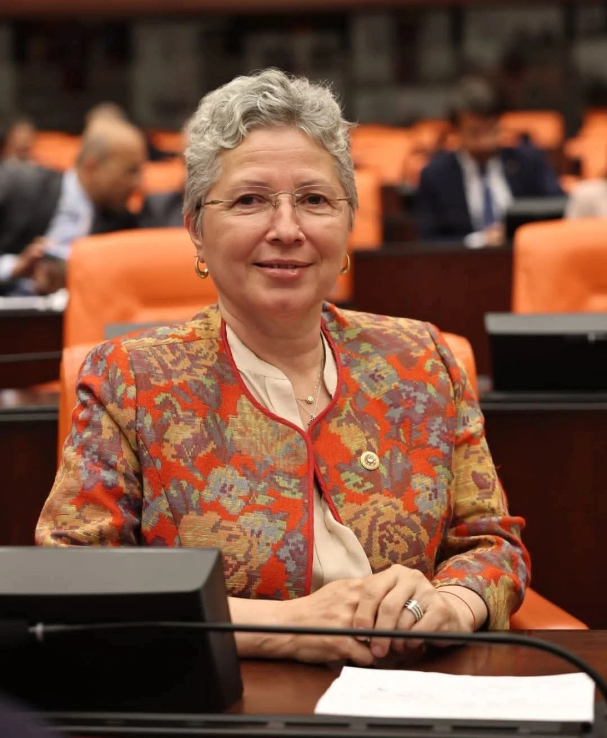 Nurten Yontar&rsquo;dan &Ccedil;ocuk Koruma Kanunu Teklifi&rsquo;ne Sert Eleştiri: "&Ccedil;&ouml;z&uuml;m Daha Ağır Cezalar Değil, G&uuml;&ccedil;l&uuml; Sosyal Devlettir"