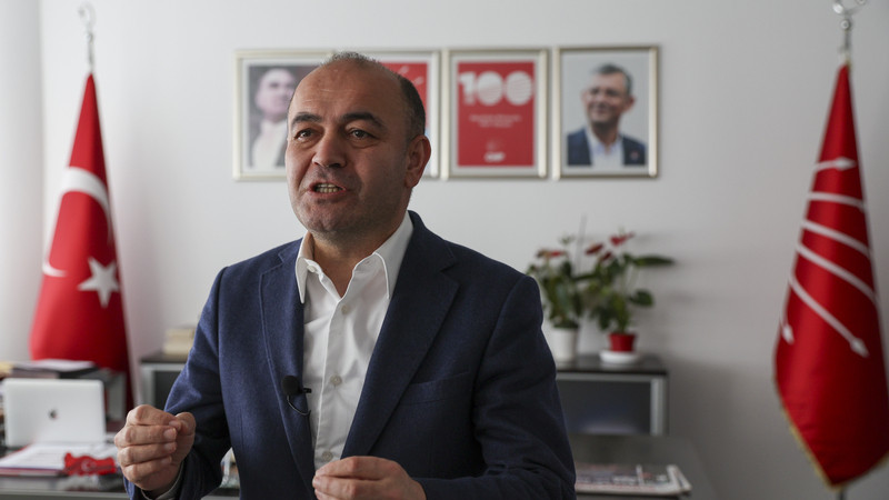 Özgür Karabat: “Borsa Üzerinden Vurgun Yapılıyor, Halk Kontrollü Yoksullaştırılıyor”