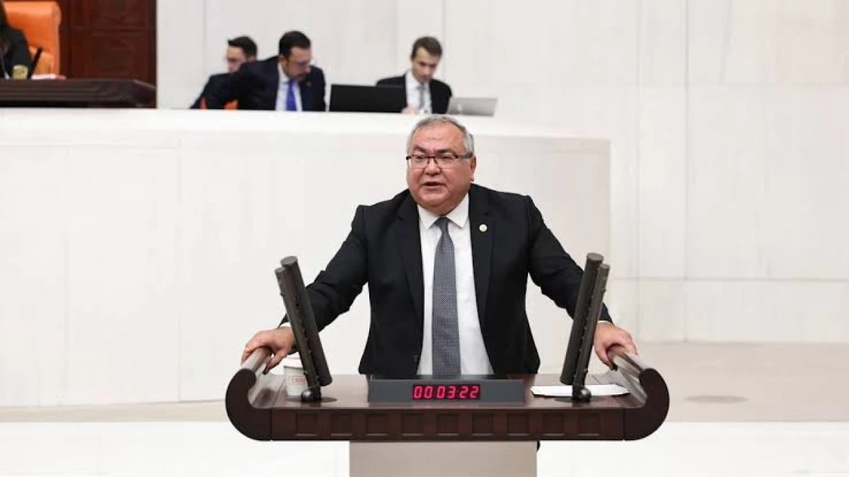 S&uuml;leyman B&uuml;lb&uuml;l&rsquo;den &Ouml;zlem &Ccedil;er&ccedil;ioğlu ve &Uuml;&ccedil; Belediye Başkanına AK Parti İddiası