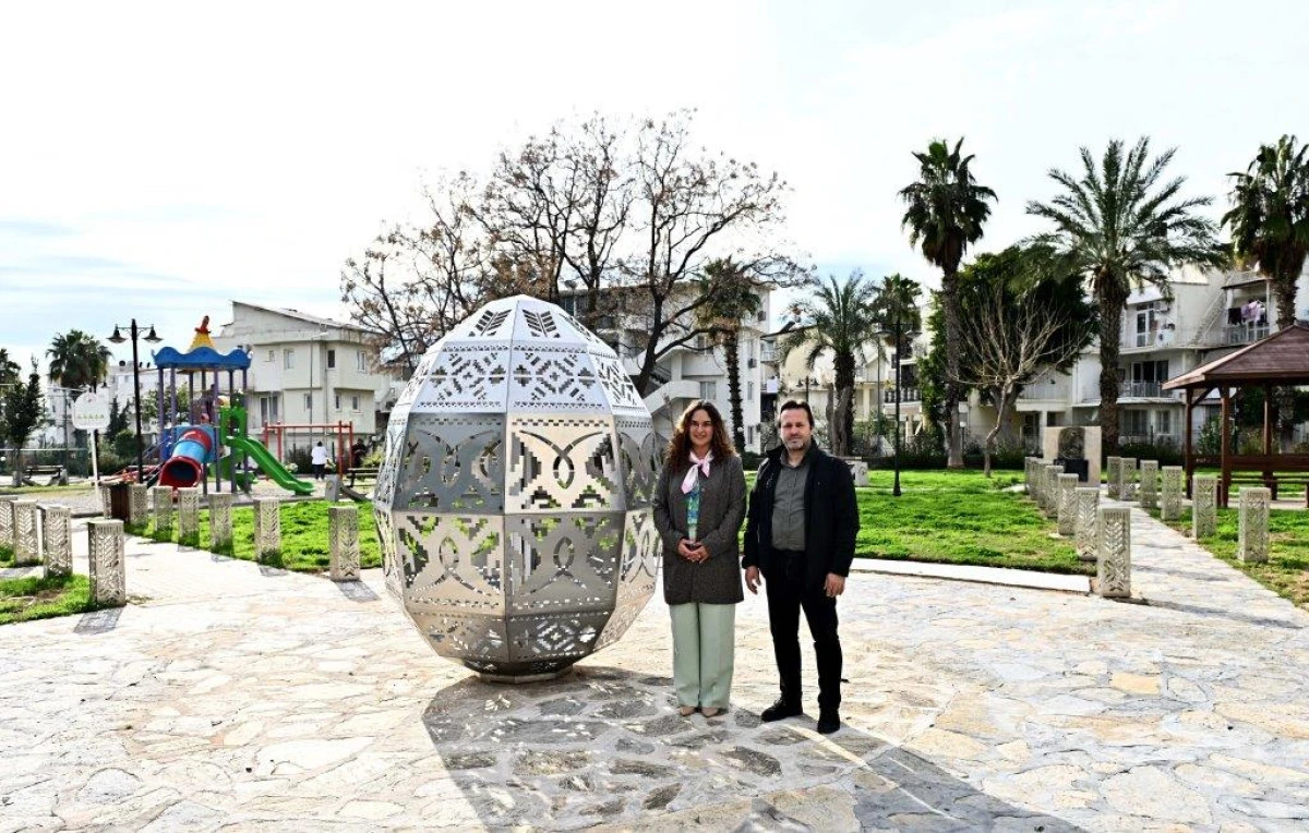 Ukrayna K&uuml;lt&uuml;r Parkı, Kievli &Ouml;ğrencilerin Tasarımlarıyla Yenilendi