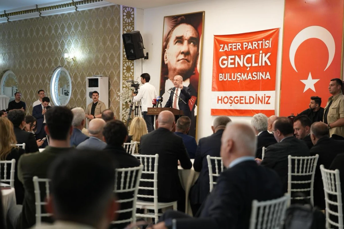 &Uuml;mit &Ouml;zdağ Samsun&rsquo;dan T&uuml;rk Gen&ccedil;liğine Seslendi: "Geleceğinizi Geri Alacağız!"